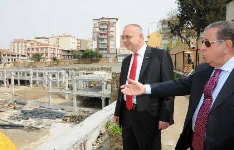 Manisa Emekliler Parkı Otoparkı hızla ilerliyor!