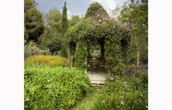 Prens Harry ile Meghan Markle çiftinin Montecito daki evindeki büyük tehlike!