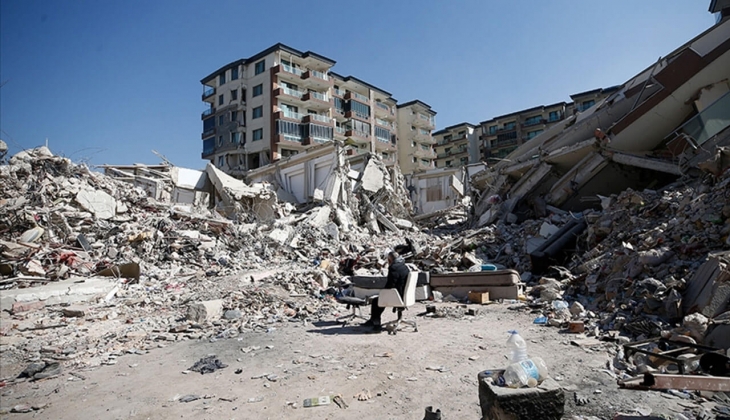 Marmara depremi tartışması büyüyor! Prof. Dr. Şener Üşümezsoy, Marmara yı anlattı: Bu bölge riskli!