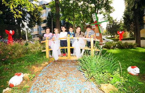 İzelman Anaokulları'nın iç ve dış cepheleri yenilendi!