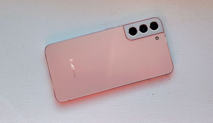 Bütün teknoloji sitelerine baktık bundan ucuzunu bulamadık! hepsi Burada dan Samsung Galaxy S22 ye baba kampanya