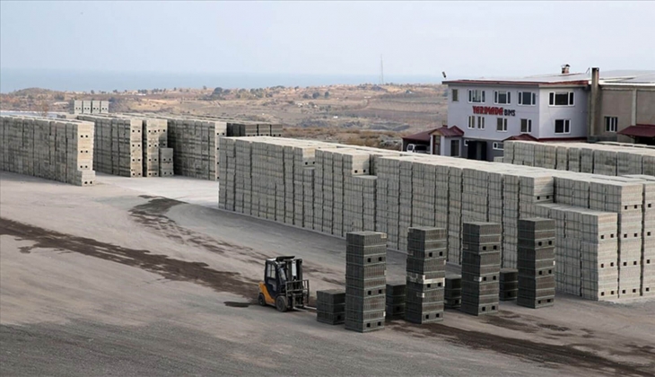 Deprem bölgesine inşa edilen konutlar, Bitlis'teki yapı malzemesi üretimini 2,5 kat artırdı!