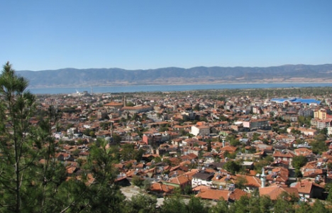 'Burdur'da zemin sağlam değil'