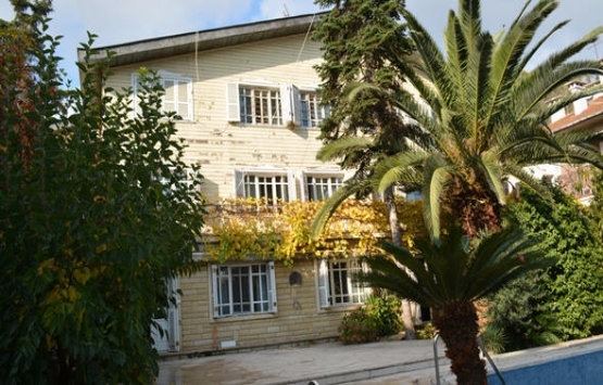 Özal Ailesi nin köşkü 19 milyon liraya satışa çıktı!