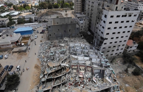 İsrail in Gazze de yıktığı 13 katlı binanın sahibinden suç duyurusu!
