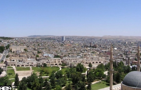 Şanlıurfa Bozova' da 2 milyon 803 bin TL' ye satılık 2 arsa!