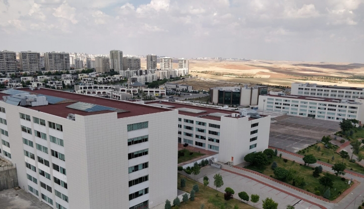 Üniversite ye personel alımları başladı! İşte kamuya lise, önlisans, lisans mezunları için aranan şartlar