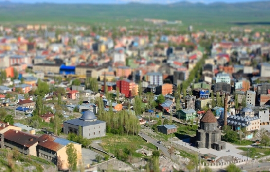 Kars'ta 27.6 milyon TL'ye icradan satılık 8 arsa!