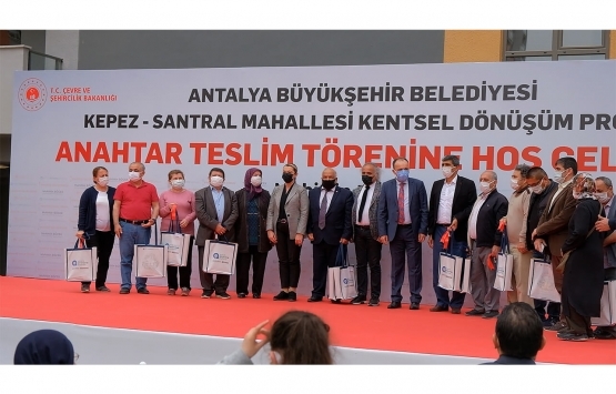 Sur Yapı Antalya’da 678 daire daha sahiplerine teslim edildi!
