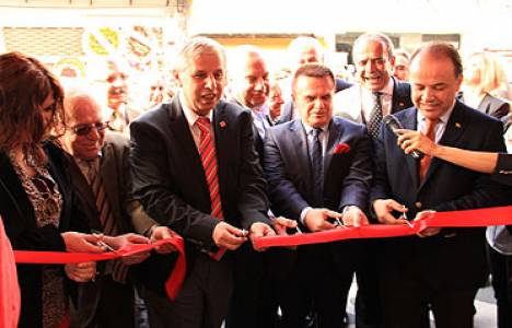 Vestel ilk özel tasarım retro mağazasını Söke'de açtı!