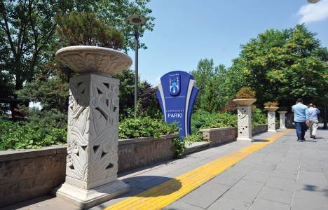 Ankara'da caddeler vazolarla süsleniyor!