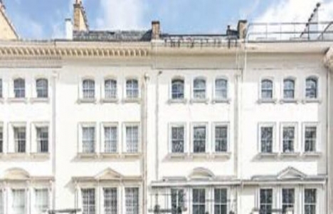 Lord Roger Hickman evini 4.5 milyon liraya satışa çıkardı!