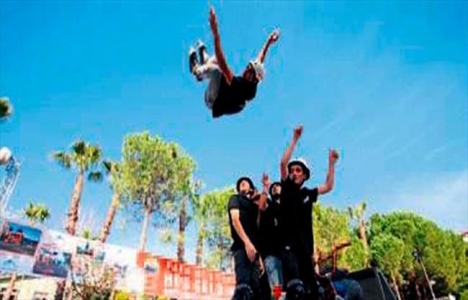 Kumluca Hüseyin Gürkan Parkı'nda kaykay pisti törenle açıldı!