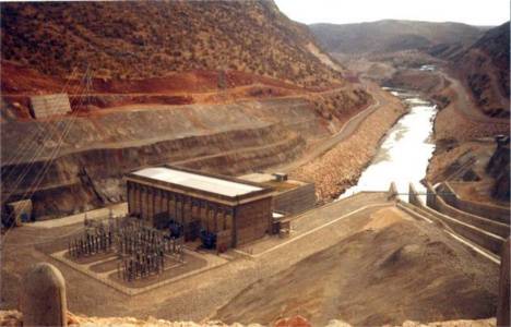 Diyarbakır'da şebeke suyuna zehir karıştığı iddiası!