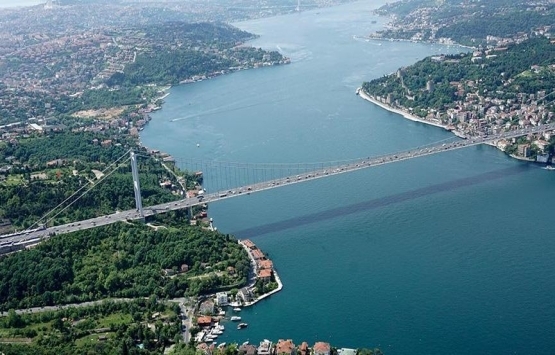 Gürsel Tekin’den Boğaziçi yasasına tepki!