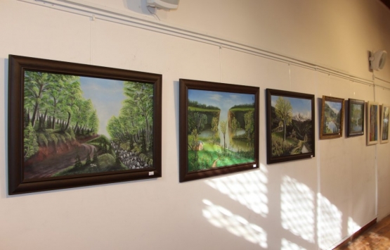 Trabzon da inşaat işçisi resim sergisi açtı!