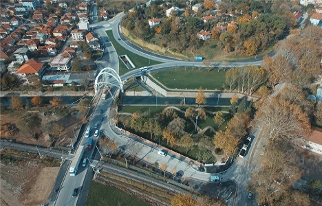 Sakarya Mithatpaşa'ya yeni köprü!