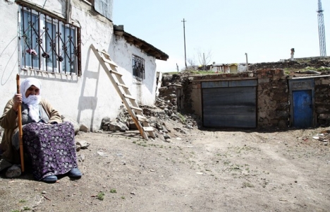 Erzurum'daki asırlık tabya 45 yıl gecekondu olarak kullanıldı!