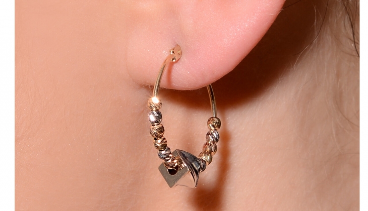 Altın halka küpeler 1.131 liradan başlıyor! Bu küpeler kapış kapış alınıyor! 18 Ocak 2023 Elizi fiyat listesi