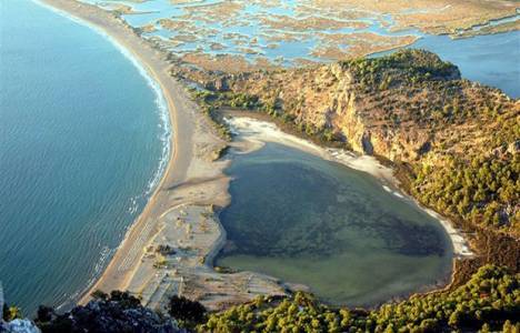 İztuzu plajının özel bir şirkete verilmesine tepkiler devam ediyor!