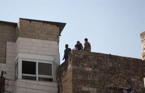 Batı Şeria da Filistinliler in evlerine el konuldu!