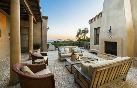 İşte Lady Gaga nın Malibu daki evinin resimleri!