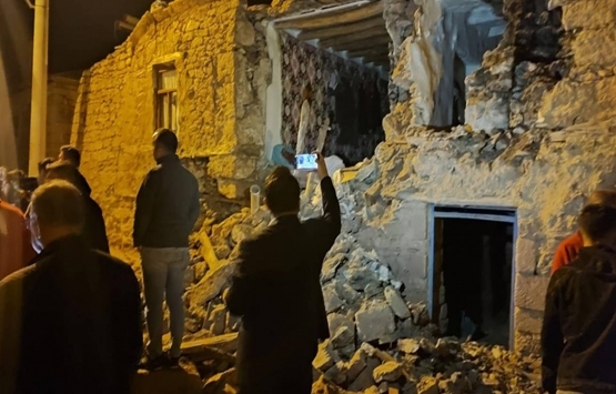 Konya'daki depremde 66 yapı hasar gördü!