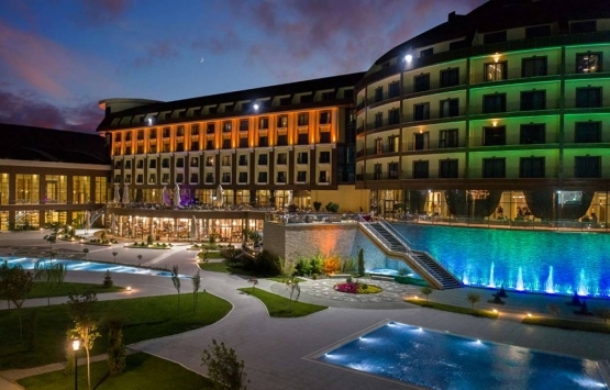 Kamu arazileri üzerindeki turizm tesislerinden tahsil edilecek gelire erteleme!