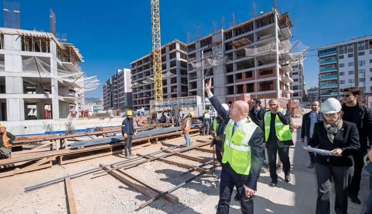 İzmir hızla dönüşüyor: Depreme dayanıklı mahalleler için 4.5 milyar TL lik kaynak!