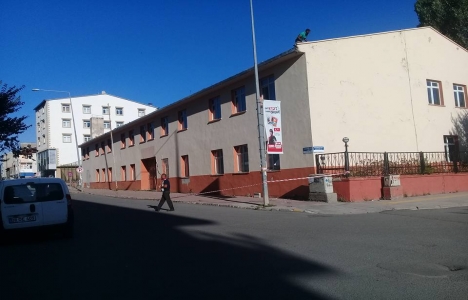 Ardahan'da 10 okul yıkılacak!