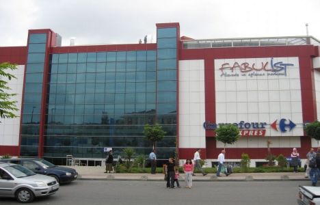 Sancaktepe Osmanlı Çarşısı AVM'deki düğün salonu icradan satılıyor!