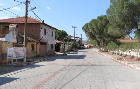 Manisa Karaköy'ün yolları yenilendi!