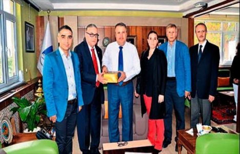 Manisalı gazeteciler konut sahibi olacak!