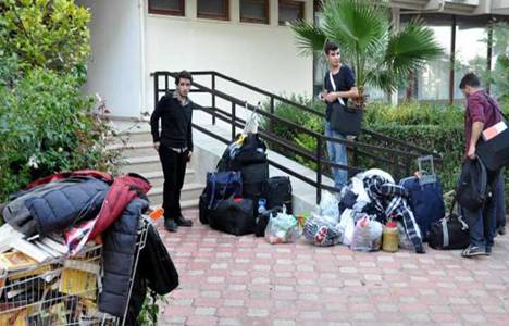 Kiraladıklarını dairelere tahliye kararı çıkan öğrenciler mağdur oldu!