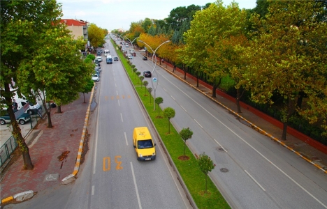 Adapazarı Adnan Menderes Caddesi yenileniyor!