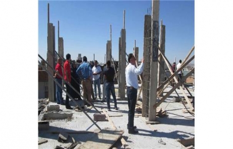 Haliliye Karşıyaka'daki kaçak yapı yıkıldı!