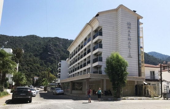 Marmaris'teki ruhsatsız 4 yıldızlı otel mühürlendi!