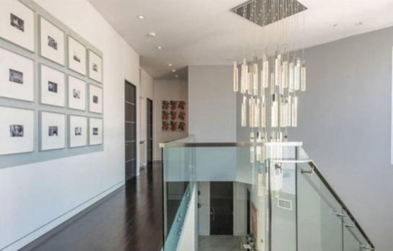 Kendall Jenner Hollywood ta aylık 25 bin dolara ev kiraladı!