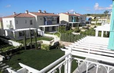 Köyce Alaçatı Evleri teslim tarihi!