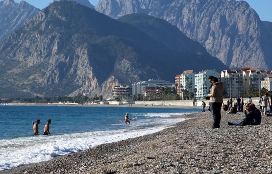 Antalya Aksu da 11.5 milyon TL ye icradan satılık tarla!