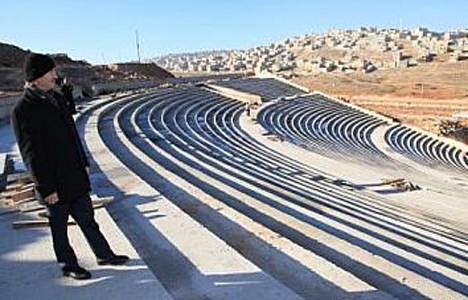 Yeşilvadi Parkı’nda 8 bin kişilik amfi tiyatro yapıldı!