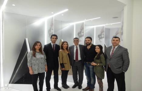 İMİB zamanı durduran mermer tasarımlarını Milano'da tanıttı!