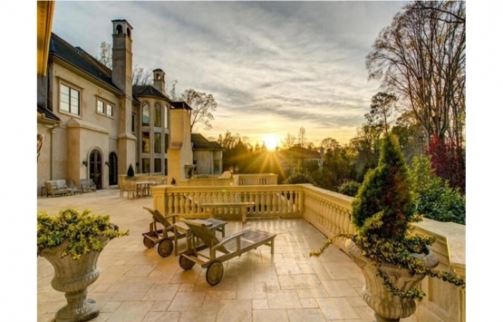 Cardi B Atlanta da 5.8 milyon dolara malikane aldı!