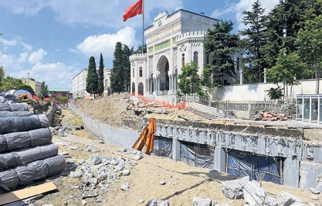 Darülfünun Alt Geçidi