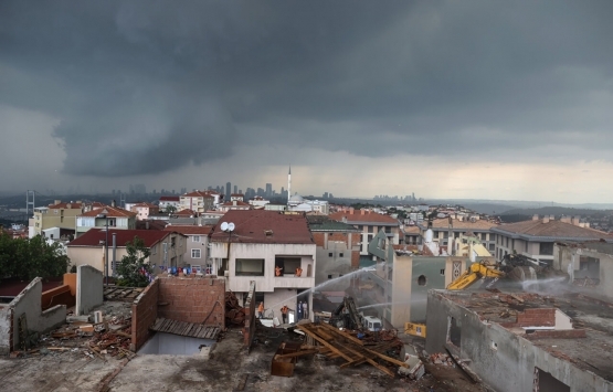 Hilmi Türkmen den kentsel dönüşüm tepkisi!