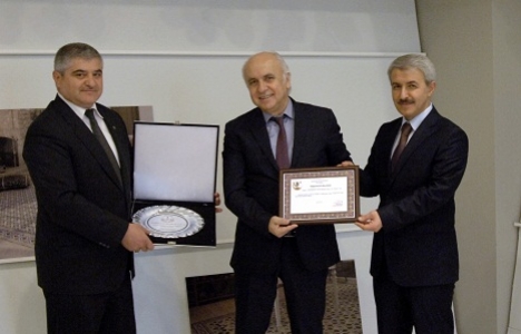 Akhisar İlçe Milli Eğitim Müdürü, Graniser'e teşekkür plaketi verdi!