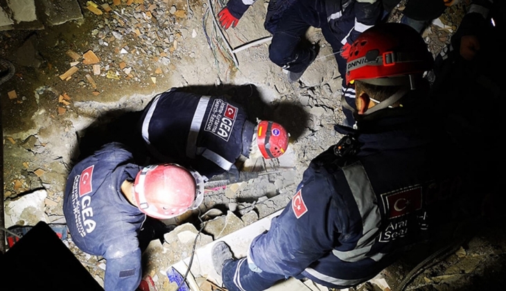 Depremden dolayı zarar gören hayvanlar için et ve süt kurumundan duyuru! Ücretsiz bakılacak!