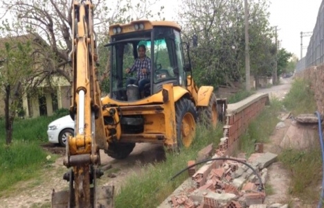 Körfez Belediyesi'nin yol çalışmaları devam ediyor!