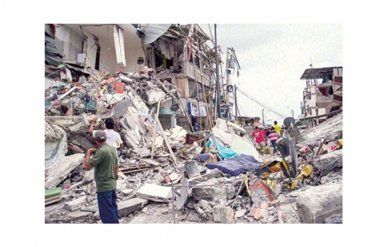 Yalova'daki hasarlı binalara makyaj mı yapıldı?