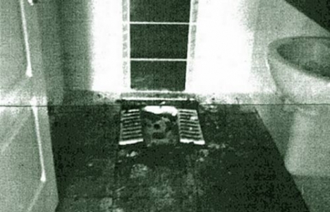 TOKİ evlerini lağım suyu bastı!